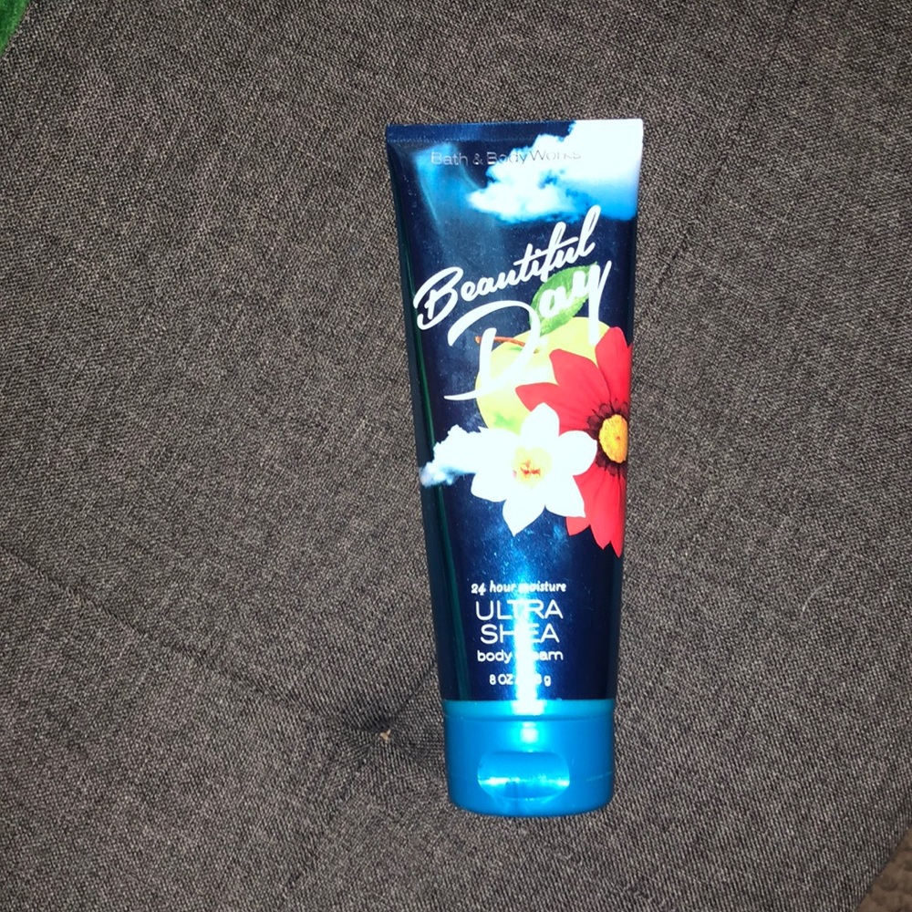Bath and Body Works Full Size Lotion